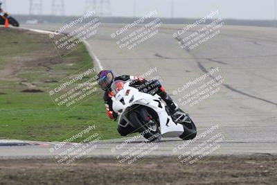 media/Nov-29-2025-TrackDaz (Sat) [[10ae2d9bce]]/A Group/Session 3 (Outside Grapevine)/